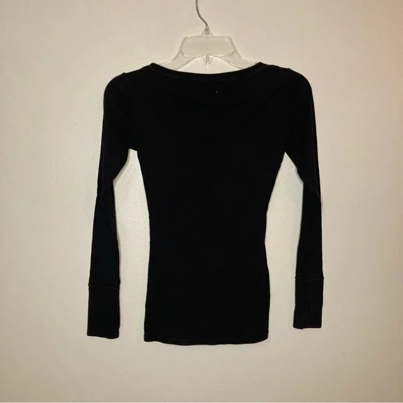 4/$10 - Y2K Aeropostale Long Sleeve Scoop-Neck Top - Picture 5 of 7